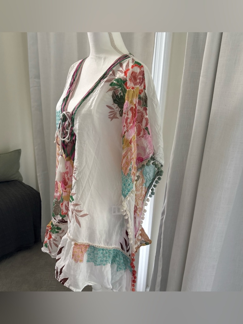 ZLeurope White Floral Embroidered Boho Tunic with Pom Pom Trim